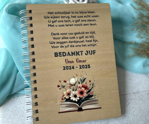 Carnete personalizate pentru profesori 17