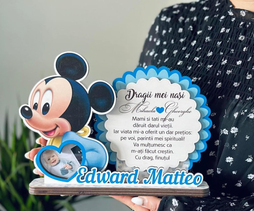 Trofeu personalizat cu Mickey - Trofeu pentru nasi image 2