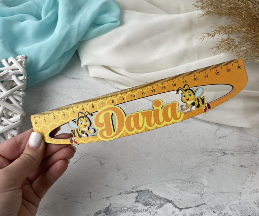 Rigle din lemn cu albinuta