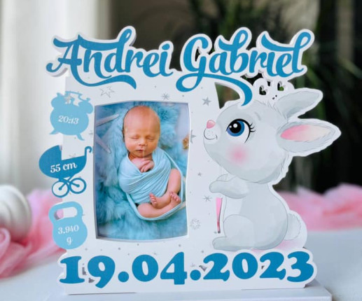 Rama foto personalizată  cu iepuras