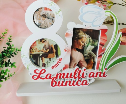 Rama foto cu 8 martie pentru bunica