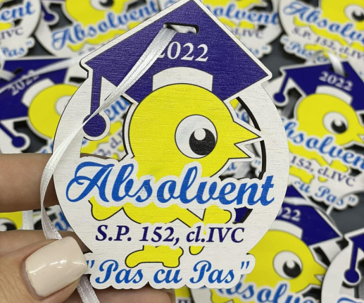 Medalii din lemn ,,Adio Gradiniță,, cu Puișor