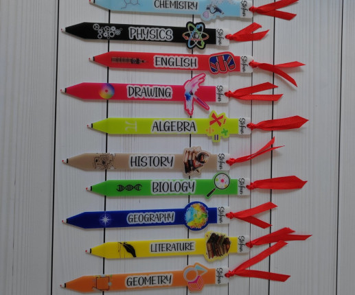 Semne pentru cărți din acril alb image 3