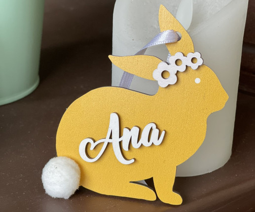 Iepuraș din lemn cu nume