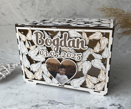 Cutie de dar pentru botez cu aripi