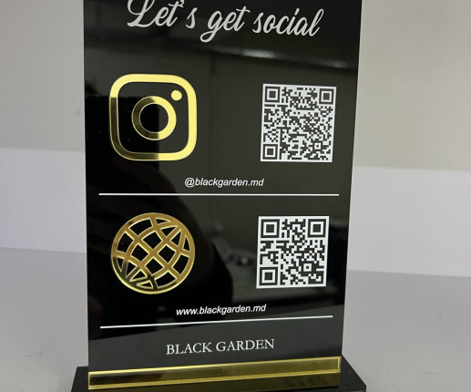 Display / Placi QR-cod din acril negru cu aplicarea elementelor de acril image 3