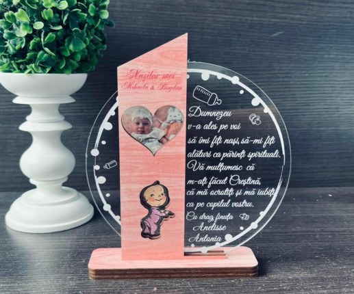 Trofeu personalizat pentru nasi cu bebelusi