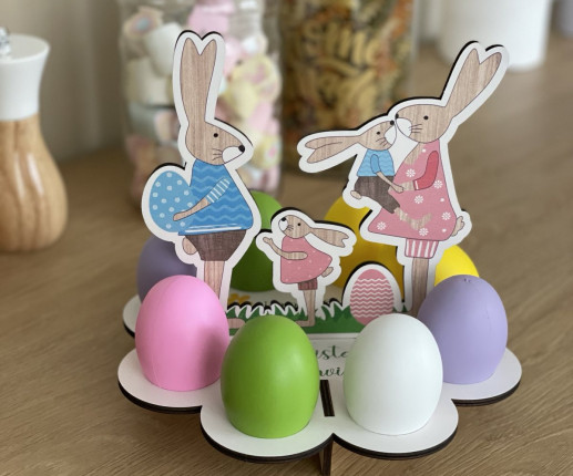 Suport pentru  ouă familia iepurașilor