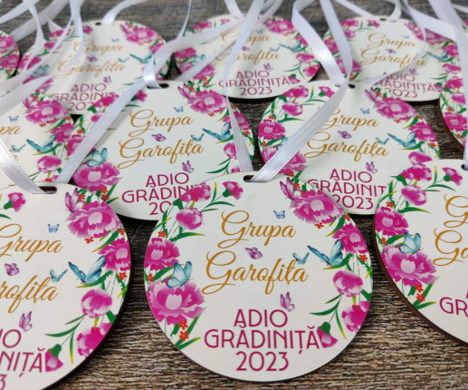 Medalii din lemn ,,Adio Gradiniță,, cu flori image 2