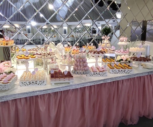 Поднос для пирожных с орнаментом image 4