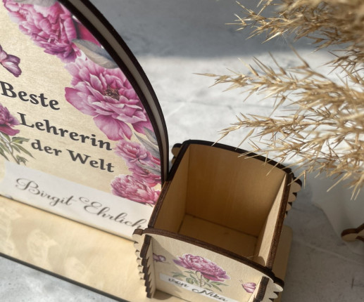 Calendarul vesnic cu bujori image 3