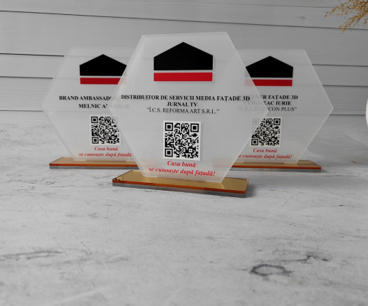 Trofeu personalizat hexagon image 3