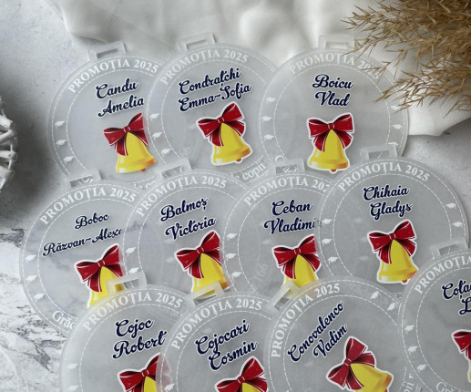 Medalii din pet ,, Absolvent,, cu Clopotei 2 image 2