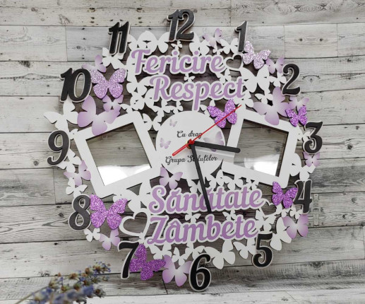 Ceas din lemn cu fluturi violet