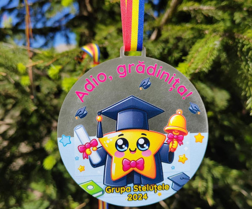 Medalii din pet ,, Absolvent,, cu Steluta image 2