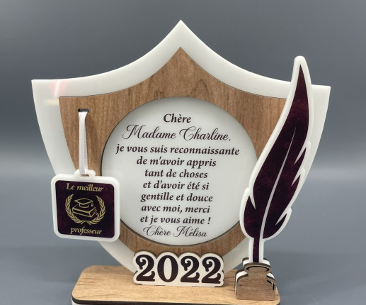 Trofeu personalizat cu medalie si pana image 2