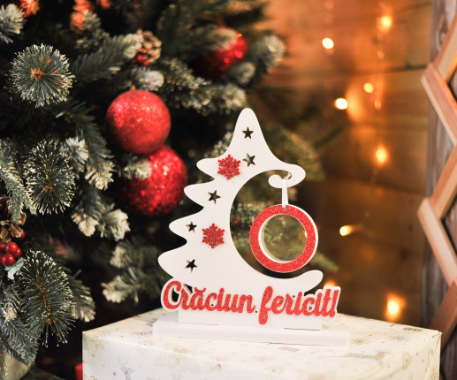 Bradut decorativ cu suport pentru masa 1