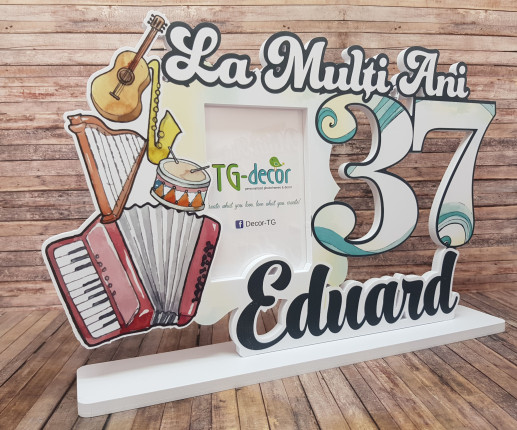 Rama foto cu Instrumente Muzicale