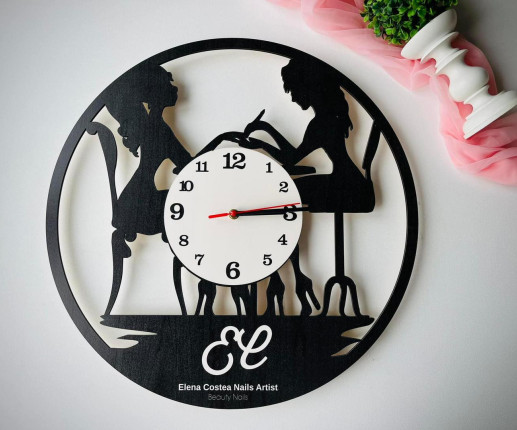 Ceas profesie Specialist în manichiură