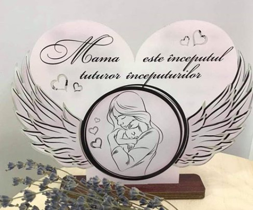 Trofeu pentru mama cu Aripi