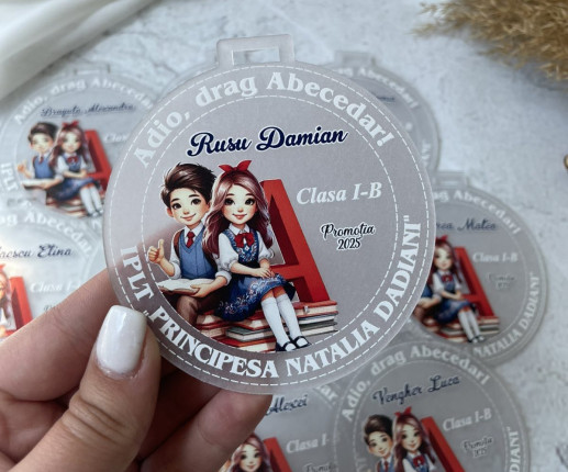 Medalii din pet ,, Absolvent,, cu absolventi 2