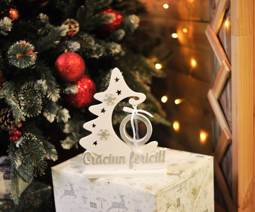 Rama foto in forma de brad