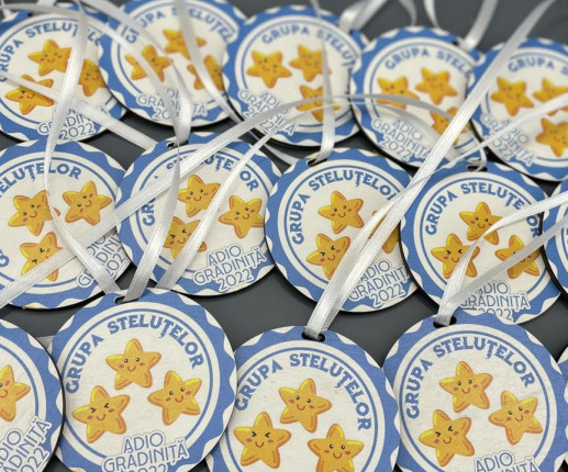 Medalii din lemn ,,Adio Gradiniță,, cu Steluță 1