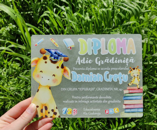 Diplomă din pet Adio Gradiniță,, cu girafă