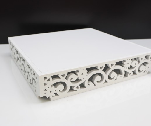 Поднос для пирожных с орнаментом image 3