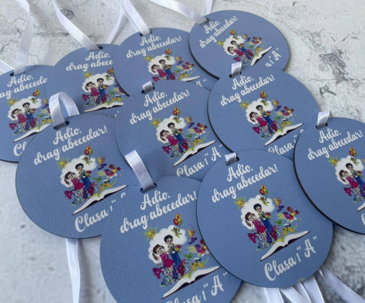 Medalii din lemn ,,Adio dragă Abecedar,, cu litere image 2