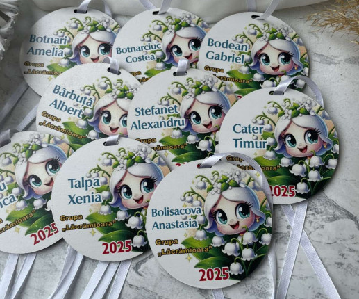 Medalii din lemn ,,Adio Gradiniță,, cu Lacrimioara image 2