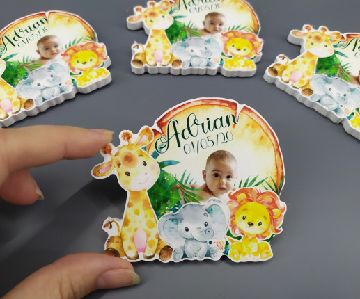 Mărturii-magneți in stilul Jungle