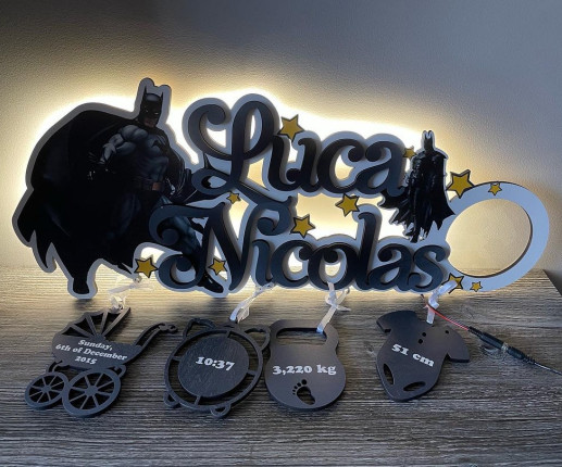 Led cu nume Batman image 2