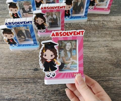 Rame micute pentru absolventi