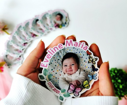 Mărturii-magneți cu fluturasi