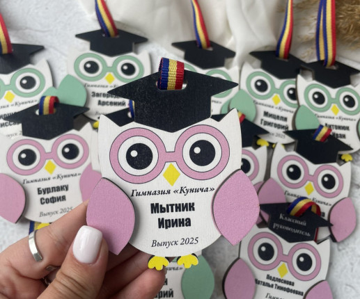 Medalii din lemn cu bufnita 1 image 2