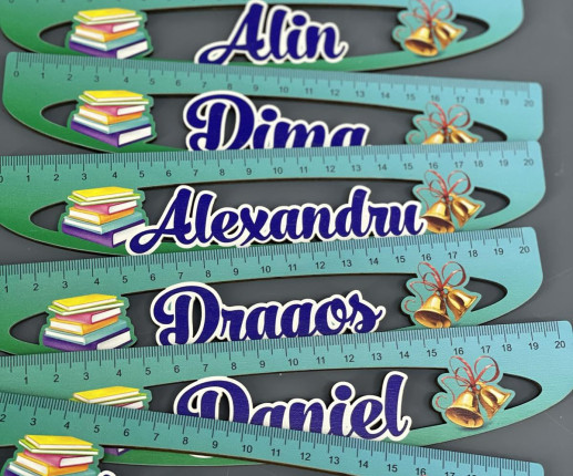 Riglă de lemn cu carte și clopoței image 4