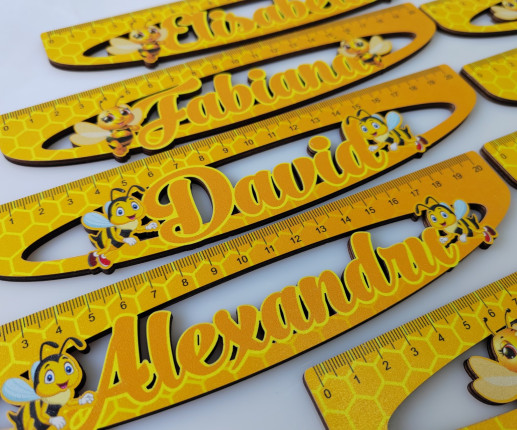 Rigle din lemn cu albinuta image 2