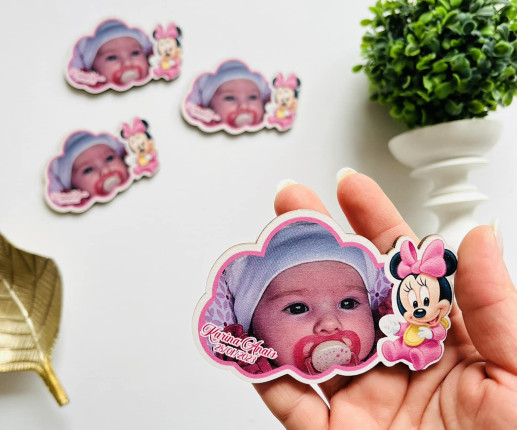Mărturii magneți pentru botez cu Minnie Mouse