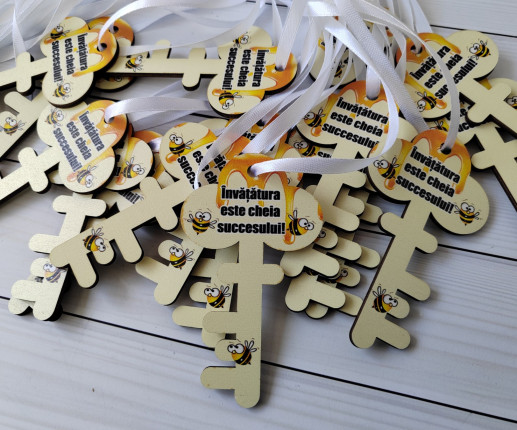 Medalii Cheița succesului cu albinuțe