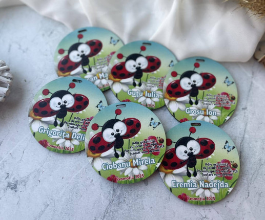 Medalii din lemn ,,Adio Gradiniță,, cu buburuză 1 image 3