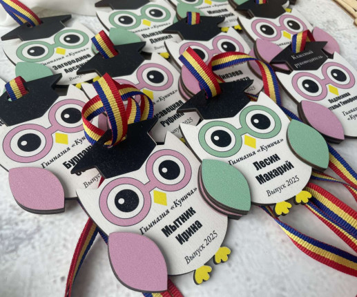 Medalii din lemn cu bufnita 1