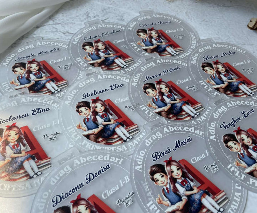 Medalii din pet ,, Absolvent,, cu absolventi 2 image 2