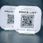 Display / Placi QR-cod din acril alb cu aplicarea elementelor de acril thumb-image 1