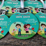 Medalii din lemn ,,Adio gradiniță,, cu tocă thumb-image 1