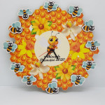 Ceas din lemn cu albinuțe thumb-image 1