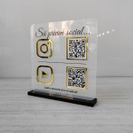 Display / Placi QR-cod din acril transparent mat cu aplicarea elementelor de acril thumb-image 2