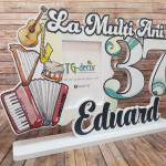 Rama foto cu Instrumente Muzicale thumb-image 1