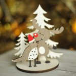 Decor in stilul sărbătorilor de iarna Ren si pasare thumb-image 1