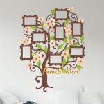 Rama foto Pom cu flori 2 thumb-image 1